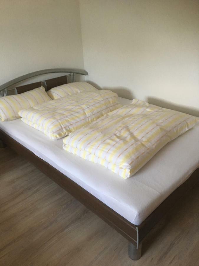 Haus Ursula Apartment Brake  Luaran gambar